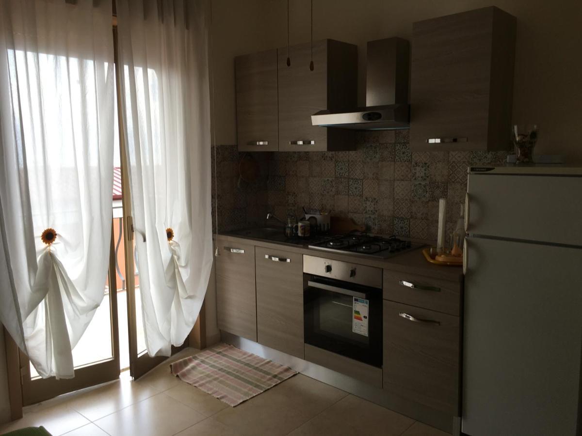 Residence La Fenice Ff Giardini Naxos Exteriör bild
